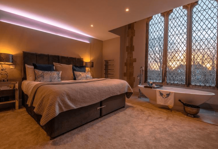 Luxury Hotel for Sale in Reading, United Kingdom