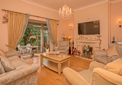 Price Reduction, Beautifully Presented, Central Exeter Guest House For Sale
