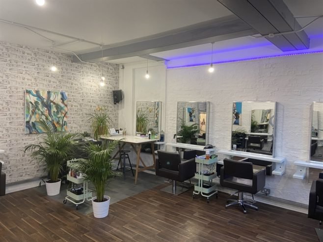 Established Mack Daddy’s Hair Studios In Bristol For Sale