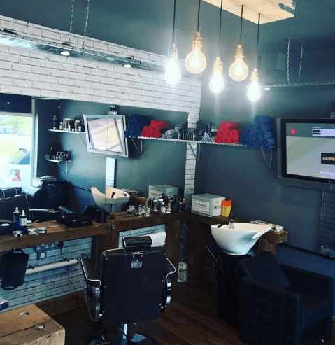 Barber Leasehold Business In Walsall For Sale