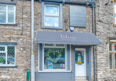 Superbly Fitted Hair Nails Beauty Salon For Sale